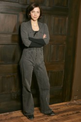 Мэгги Джилленхол (Maggie Gyllenhaal) B&W Photoshoot - 2xHQ A4154a517844152