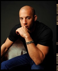 Вин Дизель (Vin Diesel) photoshoot (21xUHQ) D01dd8517895133