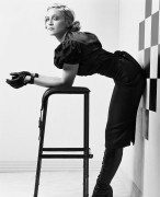 Мадонна (Madonna)  Craig Mc Dean Photoshoot for Vanity Fair, 2002 - 22xHQ 8705ca517904527