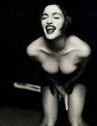 Мадонна (Madonna)  фотограф Herb Ritts,для Blond Ambition tourbook, 1990 - 11xHQ C964ea518057414