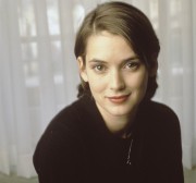 Вайнона Райдер (Winona Ryder) фотограф Rob Brown, 1994 - 3xHQ D59ba2518050323