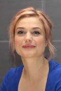 Элисон Судол (Alison Sudol) 'Fantastic Beasts And Where To Find Them' Press Conference (New York, 06.11.2016) E6403a518204559