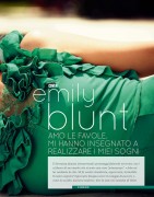 Эмили Блант (Emily Blunt) Natural Style August 2016 - 4xHQ B55a20518310208