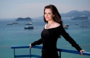 Эмили Хэмпшир (Emily Hampshire) Portrait Session, 65th Annual Cannes Film Festival (38xHQ) 92b3f6518341932