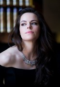 Эмили Хэмпшир (Emily Hampshire) Portrait Session, 65th Annual Cannes Film Festival (38xHQ) 9aab20518341318