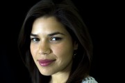 Америка Феррера (America Ferrera) Four Seasons Hotel Portraits 2008 - 18xHQ 5cf418518663937