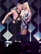 Бритни Спирс (Britney Spears) Performing At 102.7 KIIS FM's Jingle Ball In Los Angeles, 02.12.2016 - 149xHQ A06a51518669641
