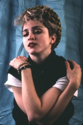 Мадонна (Madonna)  Laura Levine Photoshoot 1982 - 6xHQ 21feba518833137