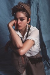 Мадонна (Madonna)  Laura Levine Photoshoot 1982 - 6xHQ 77fbf3518833073