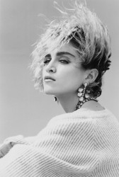 Мадонна (Madonna)  Steven Meisel Photoshoot for Madmoiselle, 1983 - 3xHQ A73500519088376