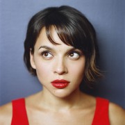 Нора Джонс (Norah Jones) 2009 by Autumn DeWilde (6xHQ) 42cf45519197438