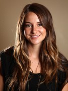 Шейлин Вудли (Shailene Woodley) 36th Toronto Film Festival Portraits by Carlo Allegri (Toronto, September 10, 2011) - 6xUHQ  650e6c519196848