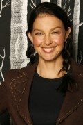 Эшли Джадд (Ashley Judd) Jeff Vespa Studio Portraits (9xHQ) 711961519226974