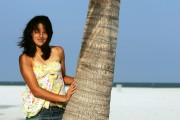 Ана Иванович (Ana Ivanovic) Crandon Park Beach Photoshoot - 8xHQ D9bddd519223743