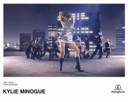 Кайли Миноуг (Kylie Minogue) 'Can't Get You Out Of My Head' Video Promos (12xHQ) 4c93ee519363815