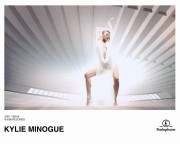 Кайли Миноуг (Kylie Minogue) 'Can't Get You Out Of My Head' Video Promos (12xHQ) 5ccf99519363840
