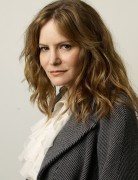 Дженнифер Джейсон Ли (Jennifer Jason Leigh) 2007 TIFF Portrait session by Matt Carr (6xHQ) De1dd7519380932