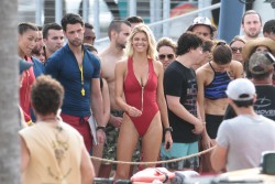 Kelly Rohrbach - On set of Baywatch in Miami - 03-07-2016.